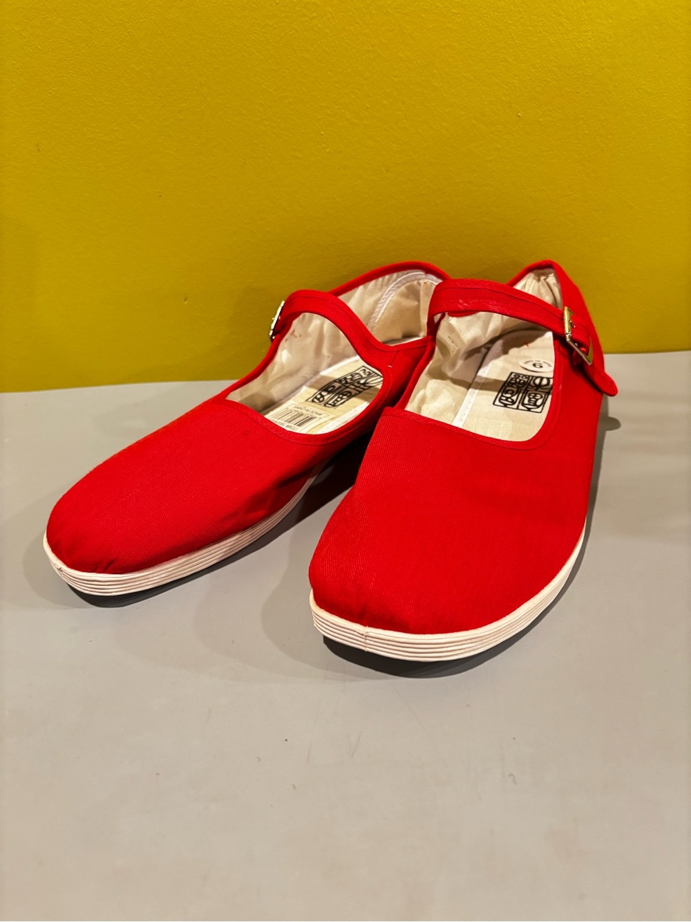 Red Mary Jane Canvas Shoes - Classic Comfort